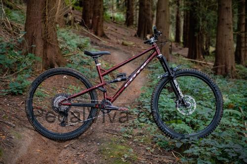 Cotic Jeht ficha tecnica